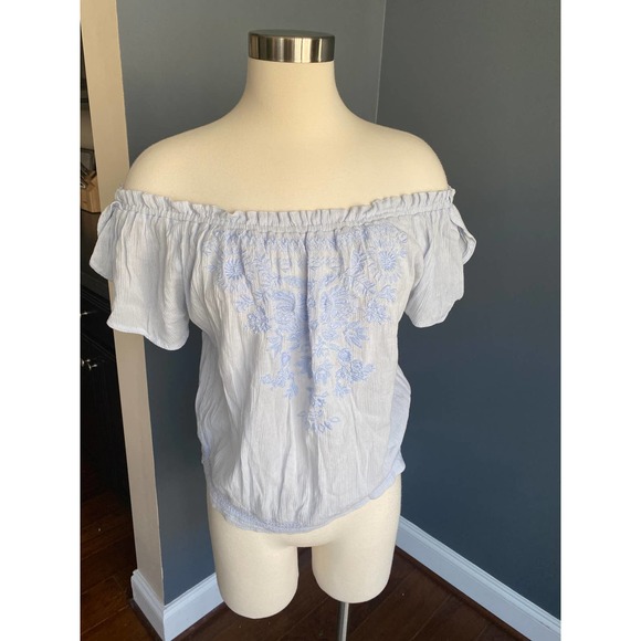Hollister baby blue off the shoulder embroidered boho top - Picture 11 of 13